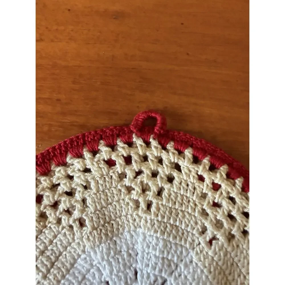 Vintage Crochet Floral Hot Pad Trivet Set Red White Handmade Kitchen Decor Pair